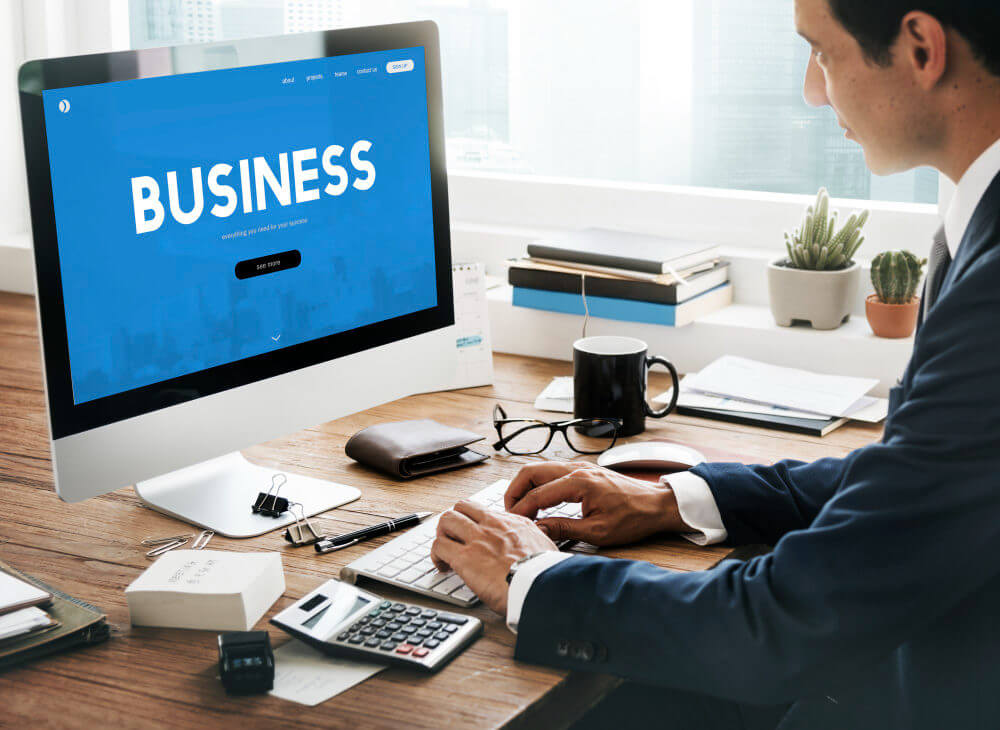 e-business et commerce traditionnel